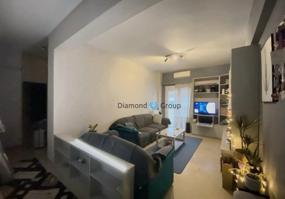 (zu verkaufen) Wohnen Wohnung || Thessaloniki Center / Faliro - Ippokratio - 70.0qm, 2 SZ,202.000€