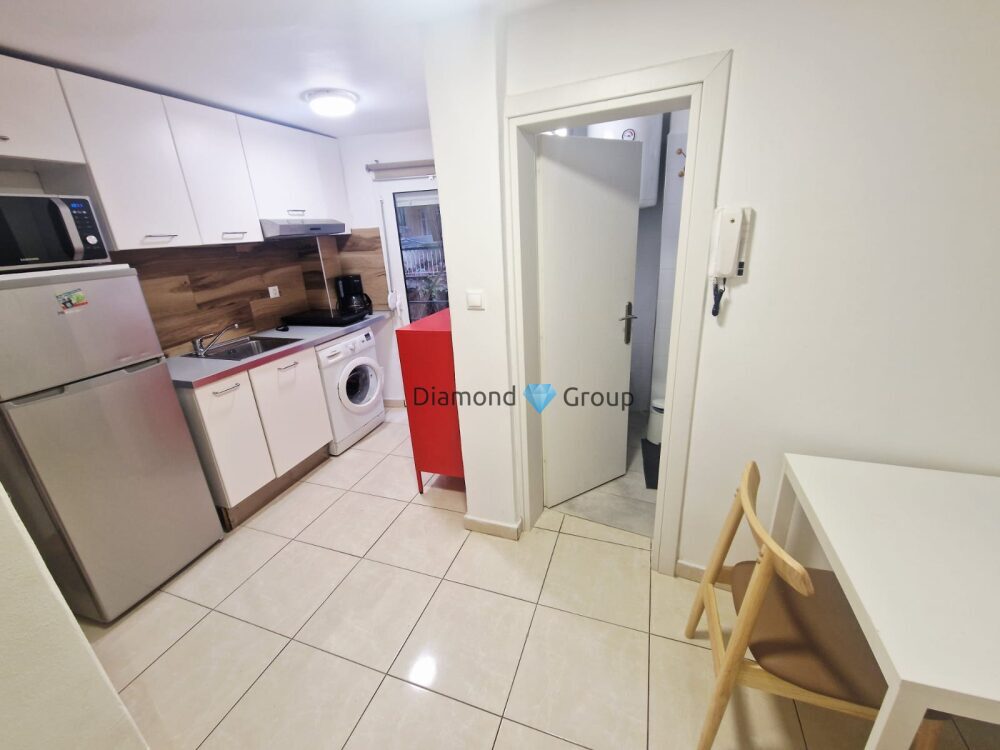 (zu vermieten) Wohnen Studio || Thessaloniki Center / Center of Thessaloniki - 38.0qm, 1 SZ,450€