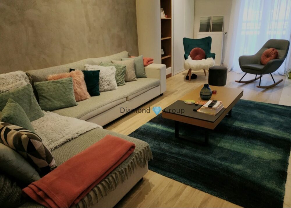 (for sale) Residential Apartment || Thessaloniki Center / Analipsi - Mpotsari - Nea Paralia - 120.0sq.m, 3 B/R,500.000€