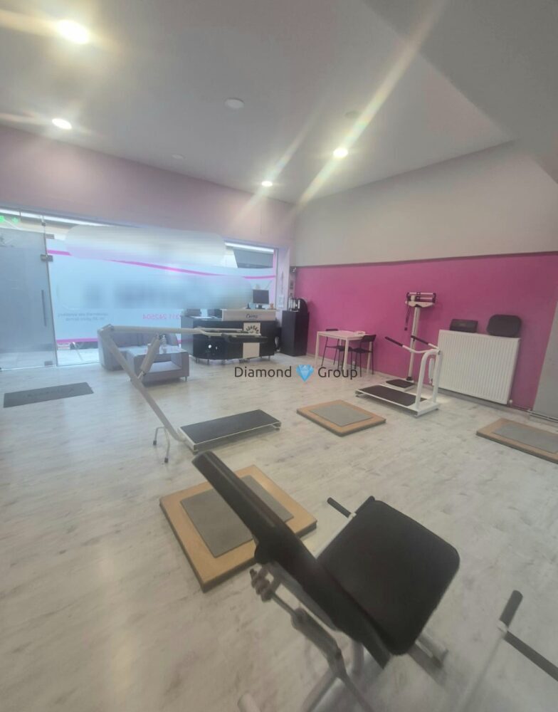 (for sale) Commercial Store || Thessaloniki Center / Xarilaou - 200.0sq.m, 17.000€