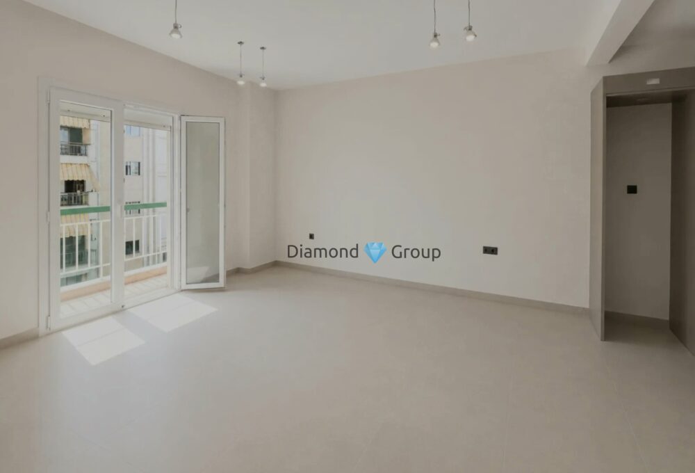 (for sale) Residential Studio || Thessaloniki Center / Voulgari - Ntepo - Martiou - 56.0sq.m, 1 B/R,165.000€
