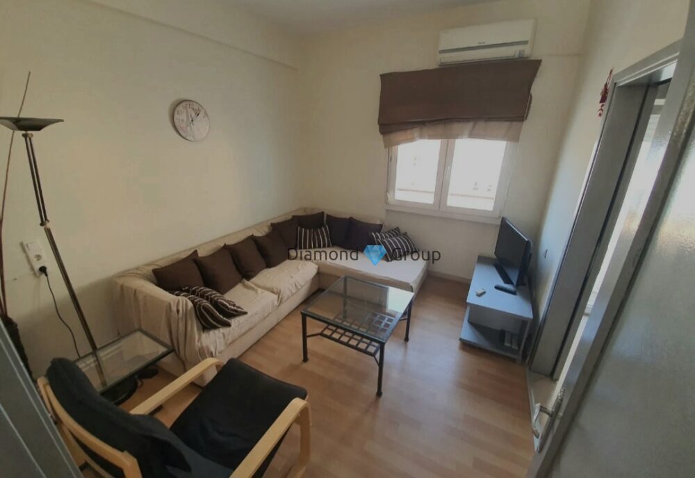 (for rent) Residential Apartment || Thessaloniki Center / Analipsi - Mpotsari - Nea Paralia - 90.0sq.m, 2 B/R,750€