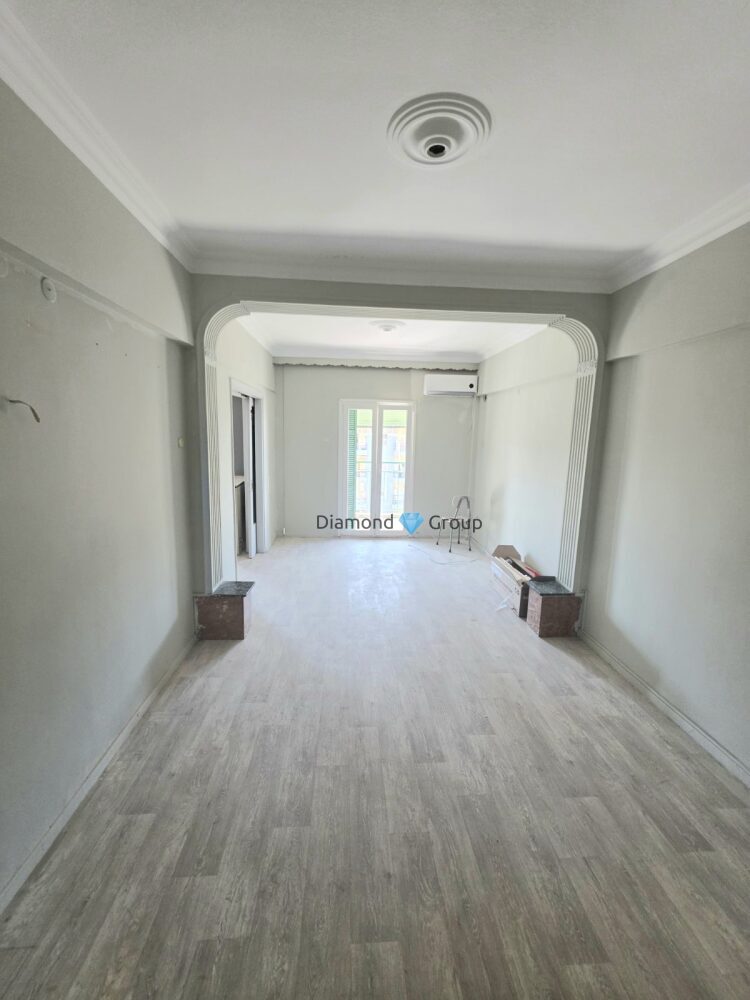 (for rent) Residential Apartment || Thessaloniki Center / Center of Thessaloniki - 95.0sq.m, 3 B/R,650€