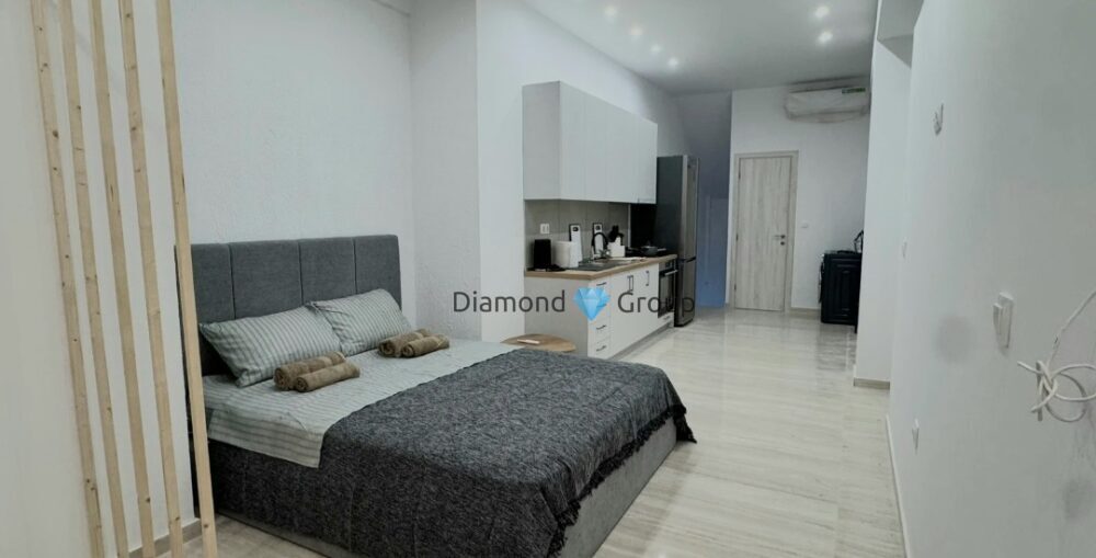 (for sale) Residential Apartment || Thessaloniki Center / Center of Thessaloniki - 90.0sq.m, 1 B/R,135.000€